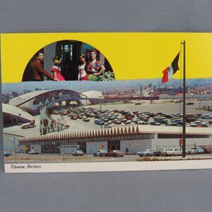 Vintage Postcard - USA Mexico Border Crossing Tijuana Mexico - Unbranded